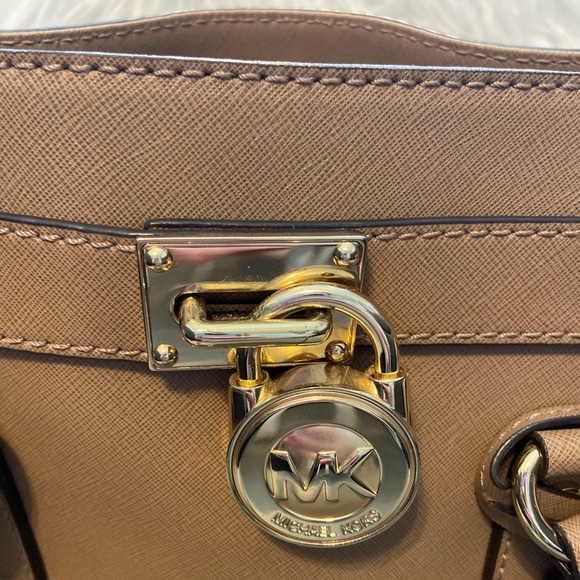 Michael Kors Hamilton East West Leather Satchel - Picture 4 of 8